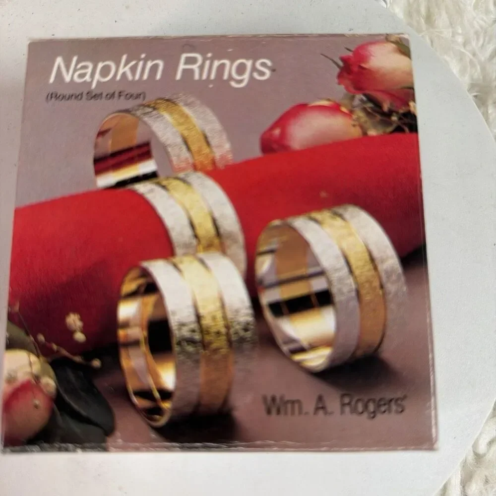 Vintage Set of New 4 William Wm A Rogers Oneida Silverplated Brass Napkin Rings